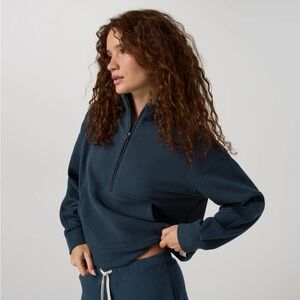 NWOT Vuori Pique Fleece Half Zip